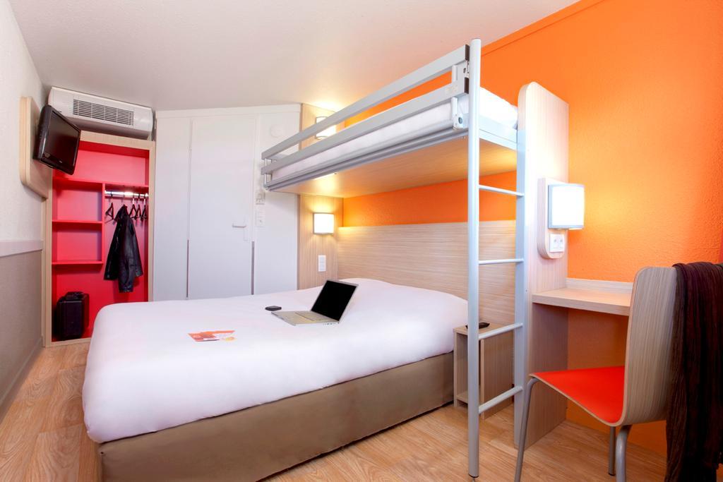 Premiere Classe Toulouse Sesquieres Habitación foto